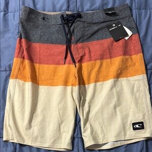 O'Neill men’s 32 board shorts